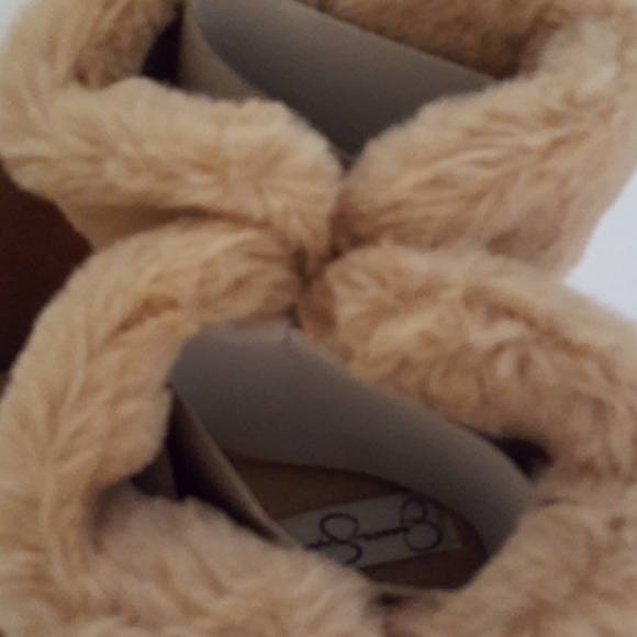 Jessica Simpson Indoor/Outdoor Slipper Booties NWT - Picture 8 of 16
